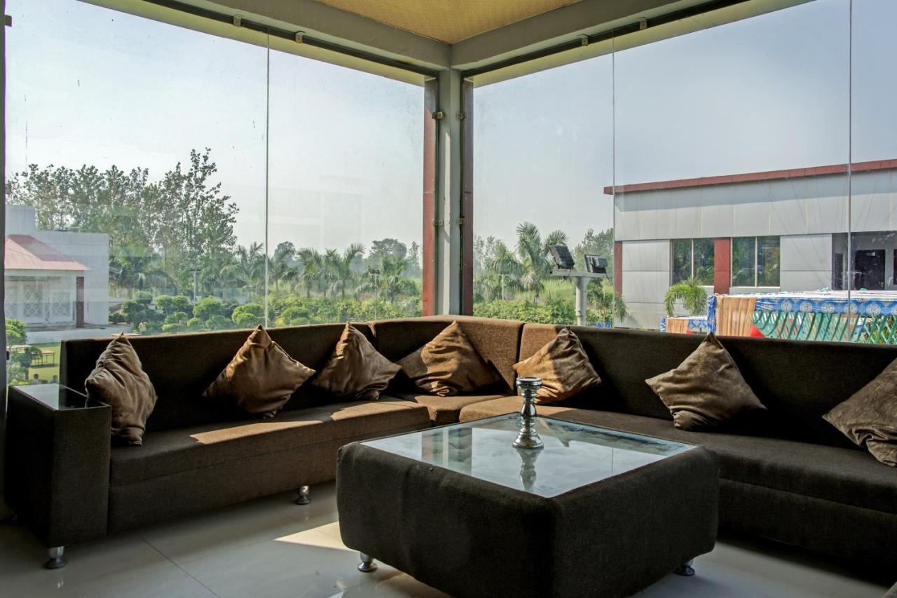 Hotel OYO 62241 Swastik Garden Dhāmpur Exterior foto