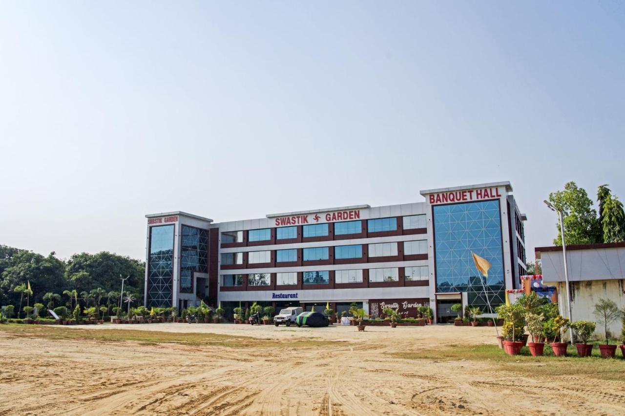 Hotel OYO 62241 Swastik Garden Dhāmpur Exterior foto
