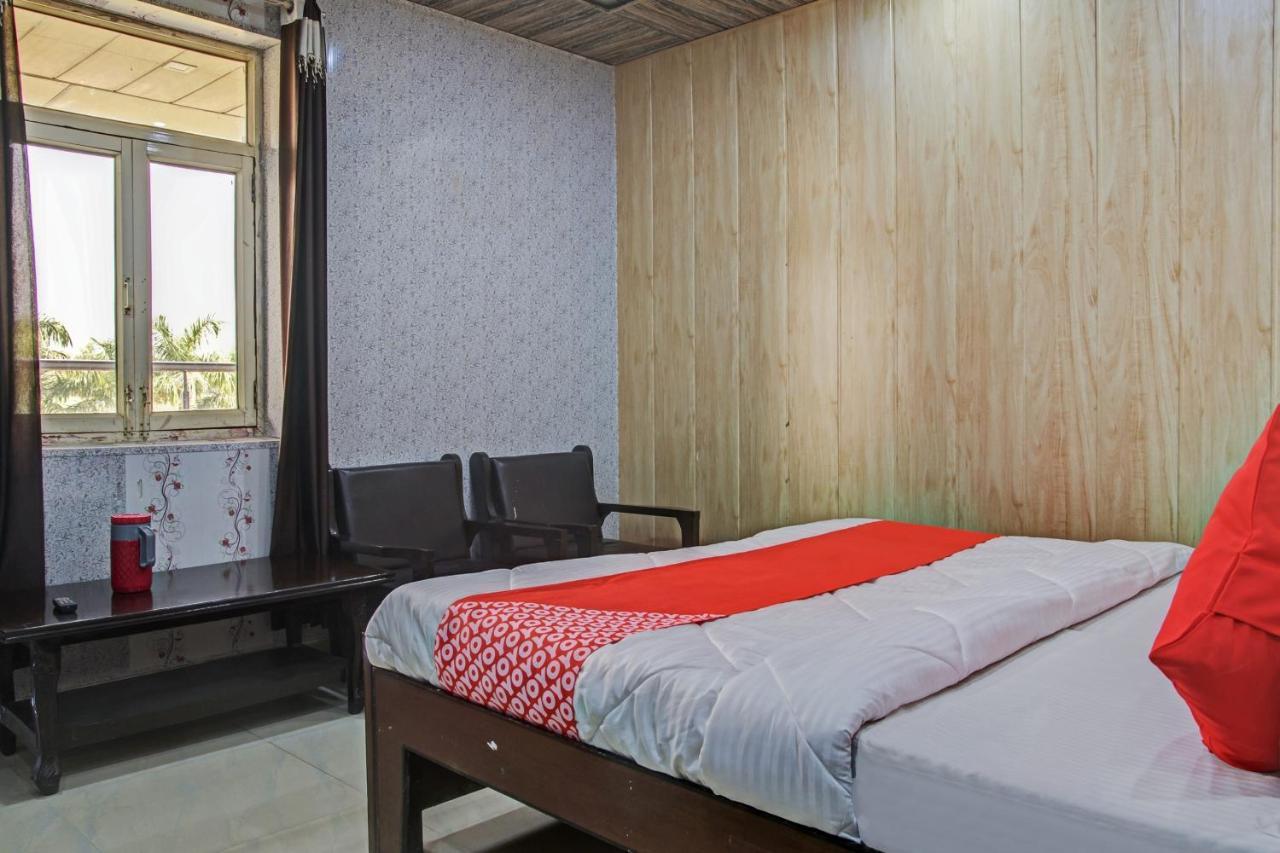 Hotel OYO 62241 Swastik Garden Dhāmpur Exterior foto