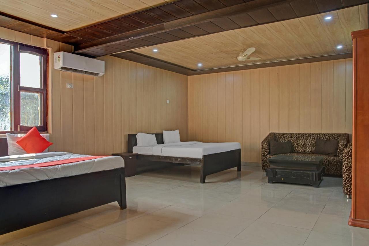 Hotel OYO 62241 Swastik Garden Dhāmpur Exterior foto