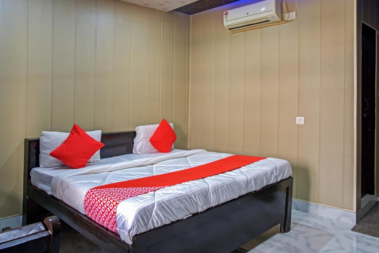 Hotel OYO 62241 Swastik Garden Dhāmpur Exterior foto