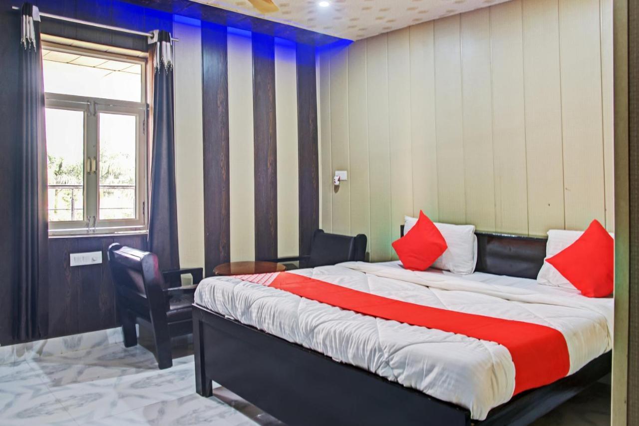 Hotel OYO 62241 Swastik Garden Dhāmpur Exterior foto